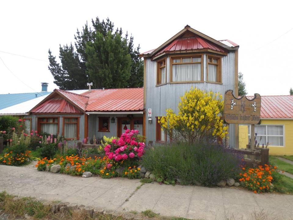 Posada Karut Josh El Calafate Buitenkant foto